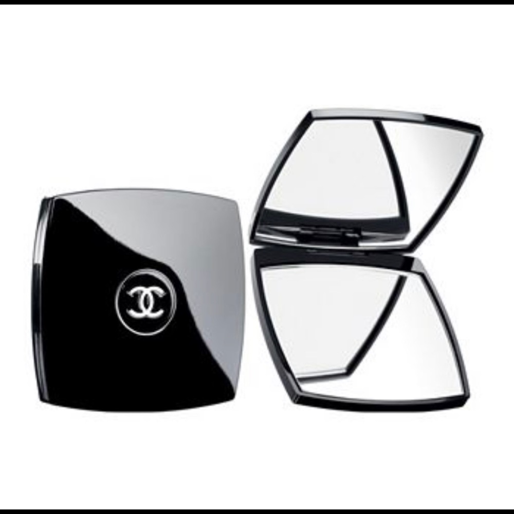 Mirror Duo Chanel compact